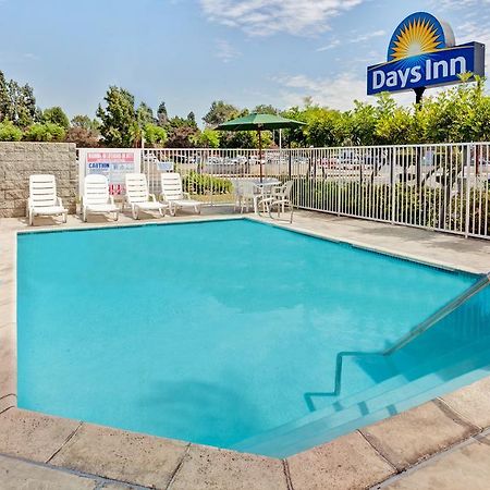 Days Inn By Wyndham Whittier Los Angeles Dış mekan fotoğraf